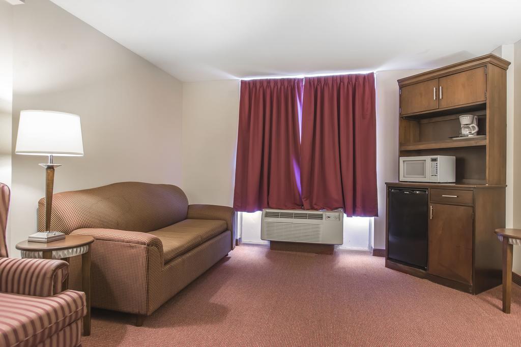 Econo Lodge Orillia Ngoại thất bức ảnh