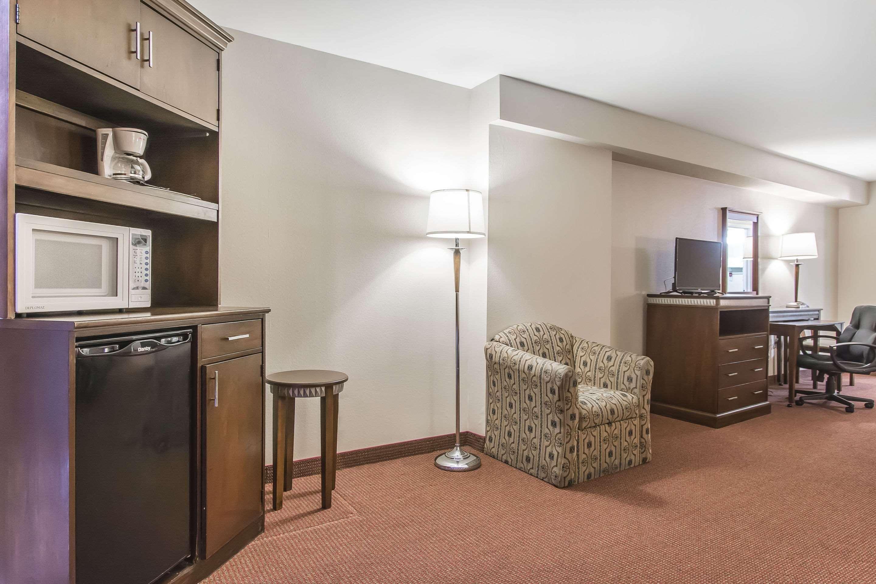 Econo Lodge Orillia Ngoại thất bức ảnh