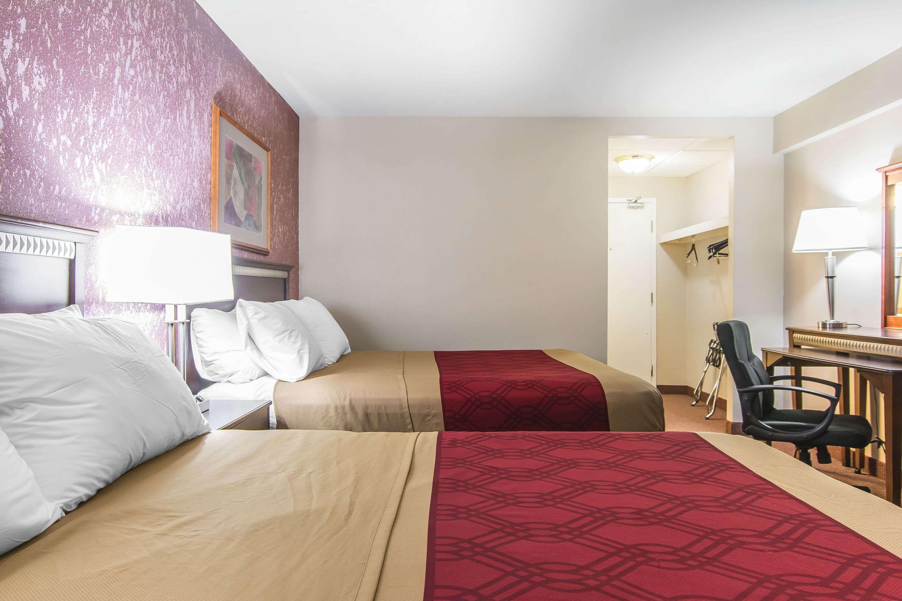 Econo Lodge Orillia Ngoại thất bức ảnh