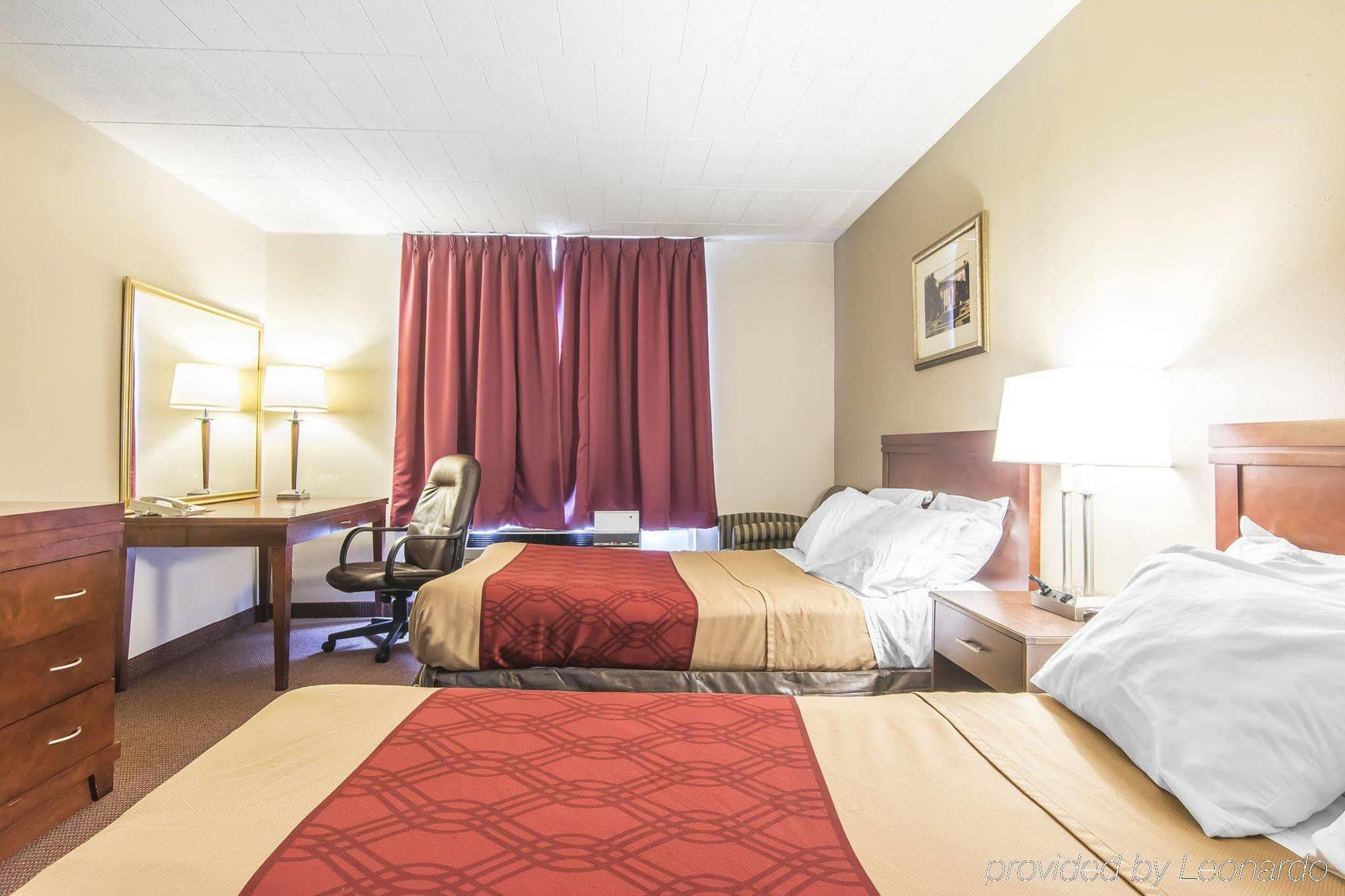 Econo Lodge Orillia Ngoại thất bức ảnh